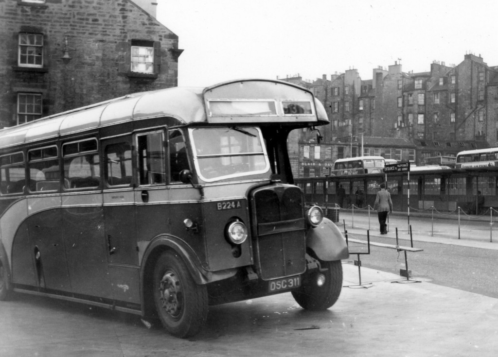 SMT AEC Regal DSC311 only one number away from the bus David Mathieson was driving in the day. © SVBM Archive Collection of D Jack
